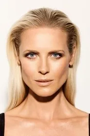 Synnøve Macody Lund